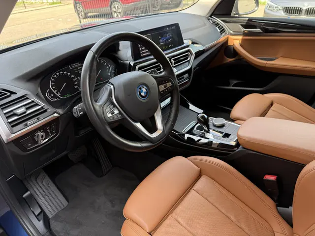 BMW X3 xDrive30e High Executive 2022 Hybride Benzine 5