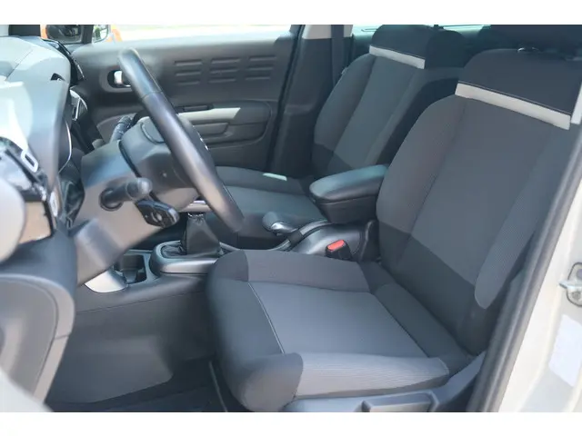 Citroën C3 Aircross PT 110 Shine 2017 Benzine 30