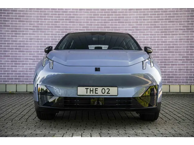 Lynk & Co 02 Core 66 kWh 2026 Elektrisch 6