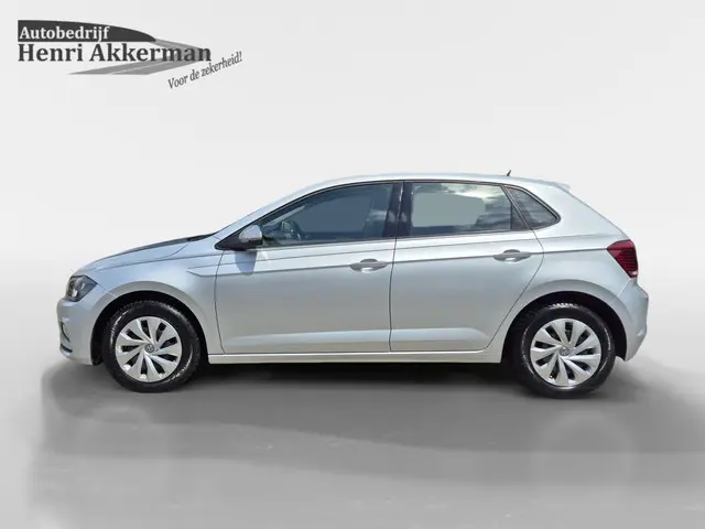 Volkswagen Polo 2