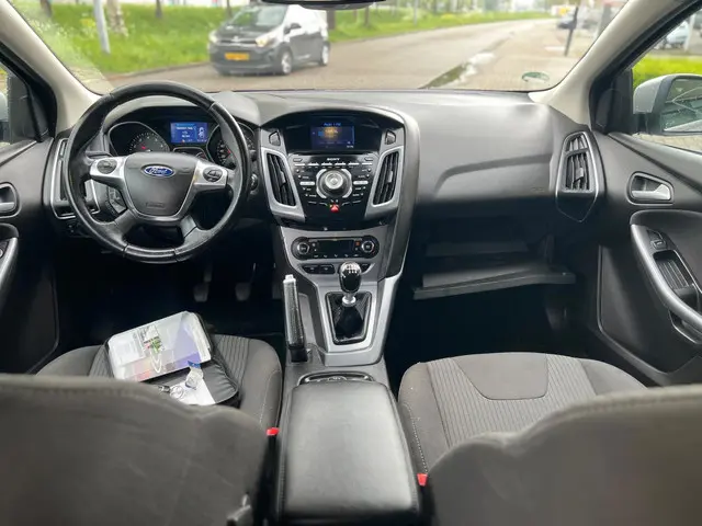 Ford Focus 1.0 EcoBoost Titanium 2013 Benzine 7