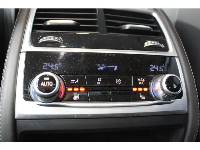 BMW 7 Serie 745e High Executive 2022 Hybride Benzine 15