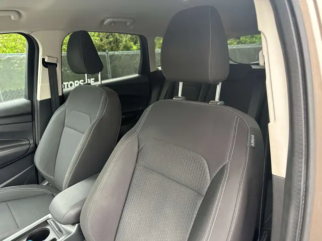 Ford Kuga 1.5 TDCi FWD Business Class 2018 Diesel 14