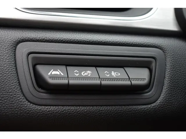 Renault Captur TCe 90 Intens 2021 Benzine 25