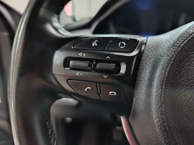 Kia Stonic 1.0 T-GDi DynamicLine 2017 Benzine 15