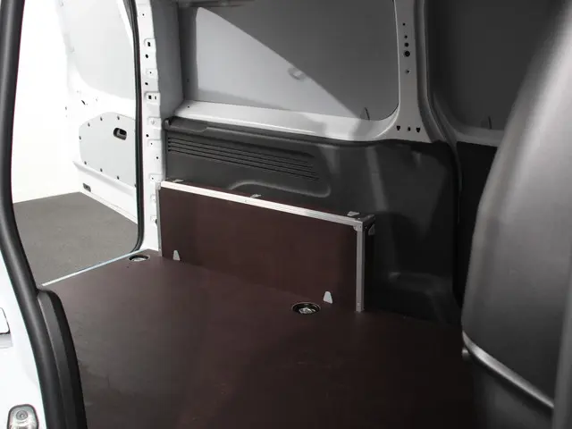 Opel Combo 1.5 BlueHDi 130 S&S L2 Automaat 2024 Diesel 15