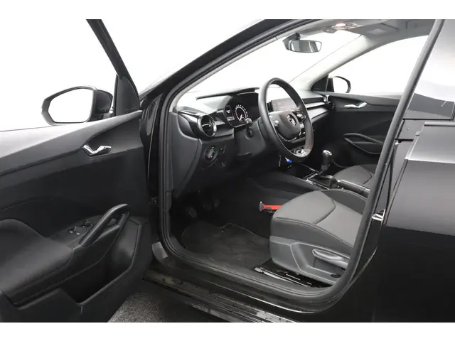Škoda Fabia 1.0 TSI Ambition 2022 Benzine 10