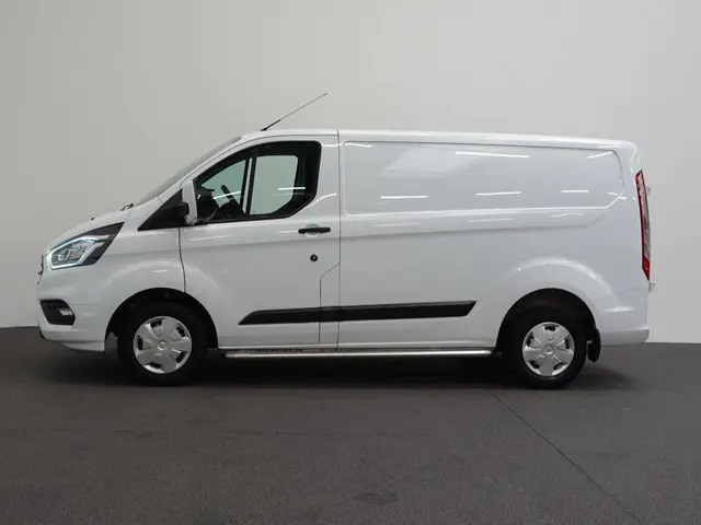 Ford Transit Custom 105pk L1H1 Trend 2022 Diesel 26
