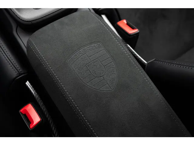 Porsche 911 3.0 Carrera GTS 2022 Benzine 71