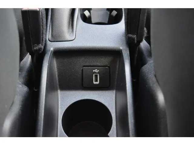 Ford Fiesta 1.0 EcoBoost Connected 2020 Benzine 26