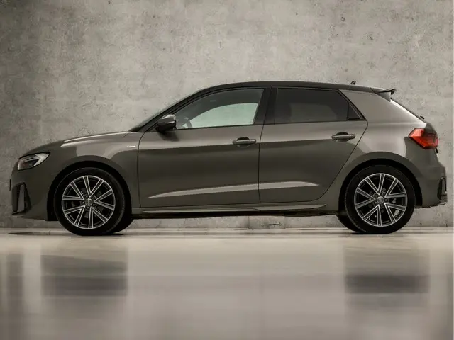 Audi A1 Sportback 30 TFSI S-Line Sport 2019 Benzine 2