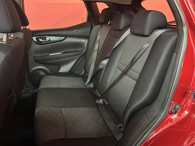 Nissan QASHQAI 1.2 Acenta 2014 Benzine 8