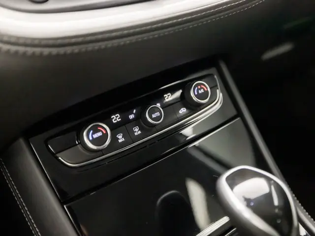 Opel Grandland X 1.2 Turbo Sport 2020 Benzine 9