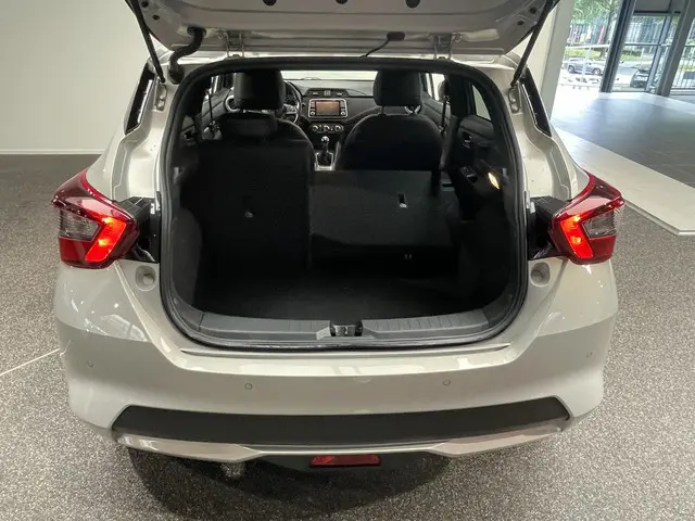 Nissan Micra 1.0 IG-T N-Connecta 2020 Benzine 24