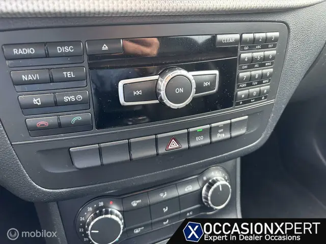Mercedes-Benz B-Klasse 180 Prestige 2013 Benzine 26