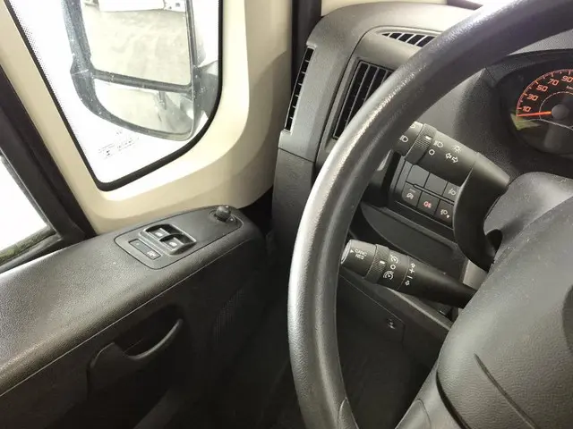 Opel Movano 35 2.2D 165 L2H2 Edition 2022 Diesel 14