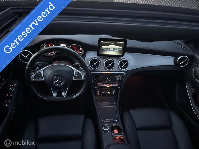 Mercedes-Benz CLA Shooting Brake 250 AMG 2017 Benzine 9