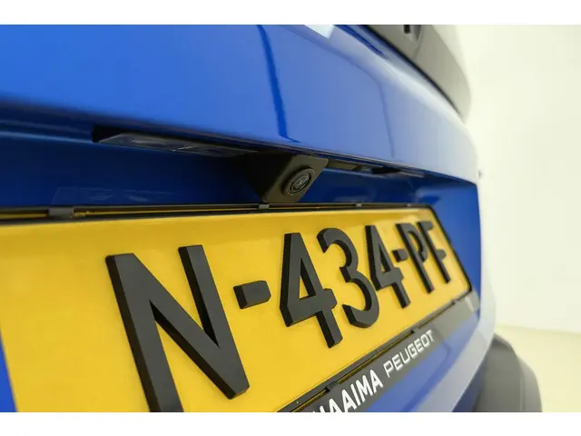 Peugeot 3008 1.6 HYbrid 225 GT 2021 Hybride Benzine 14