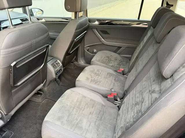 Volkswagen Touran 2.0 TDI SCR Highline 2016 Diesel 31