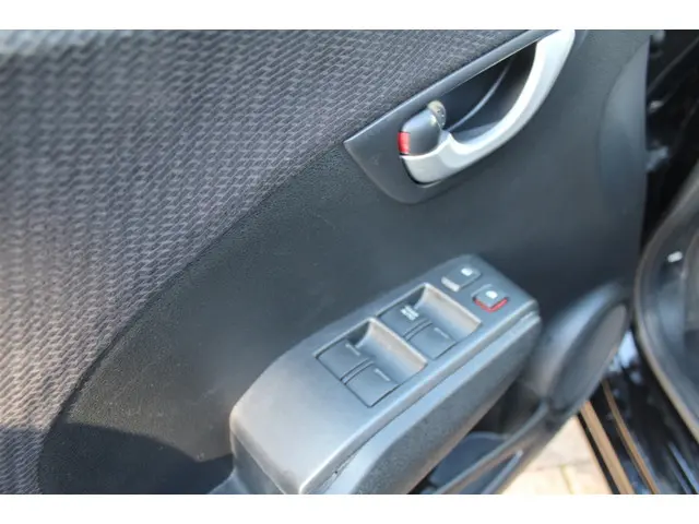 Honda Jazz 1.4 Hybrid Elegance 2013 Hybride Benzine 20