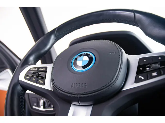 BMW X3 xDrive30e 2022 Hybride Benzine 50