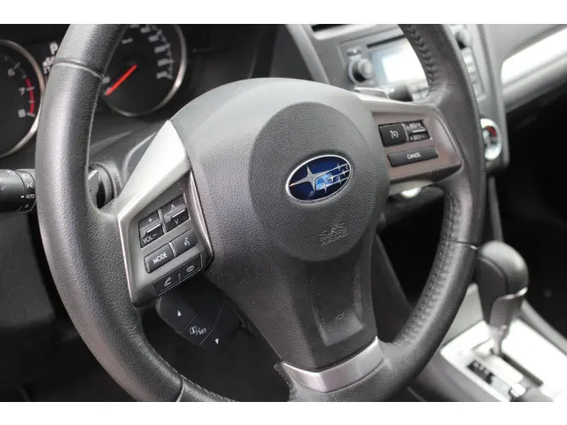 Subaru XV 2.0i Automaat Luxury AWD 2014 Benzine 18