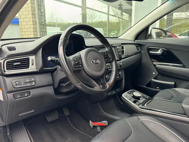 Kia e-Niro ExecutiveLine 64 kWh 2019 Elektrisch 7