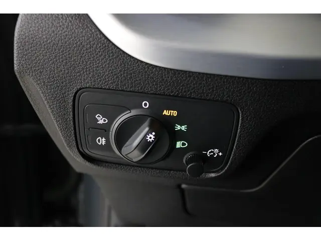 Audi Q2 35 TFSI CoD Sport 2019 Benzine 15