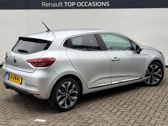 Renault Clio 1.0 TCe Intens 2020 Benzine 2