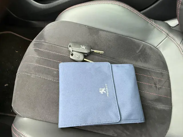 Peugeot 308 1.2 PureTech GT-line 2016 Benzine 26