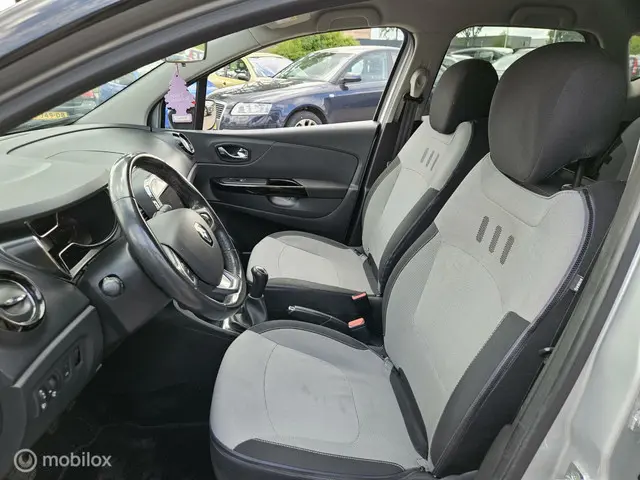 Renault Captur 0.9 TCe Dynamique 2017 Benzine 12