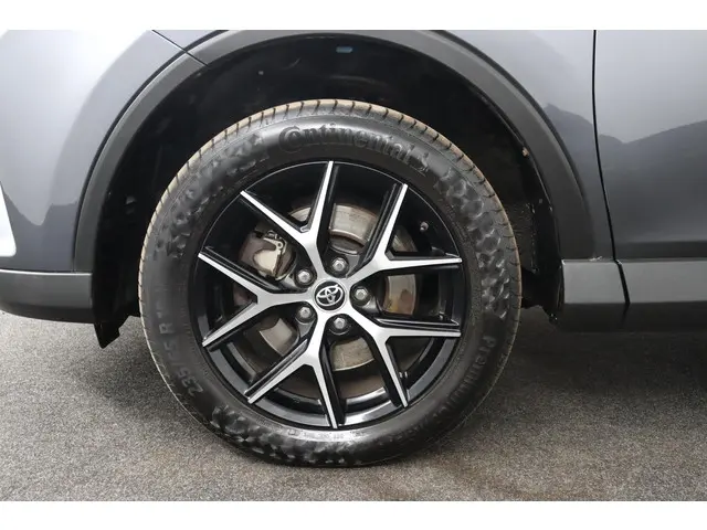 Toyota RAV4 2.5 Hybrid Style 2016 Hybride Benzine 37