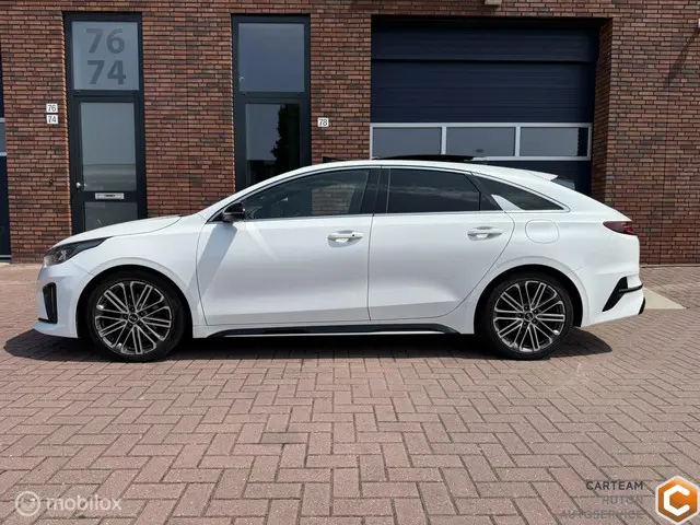 Kia ProCeed 1.4 T-GDI GT-PlusLine 2020 Benzine 9