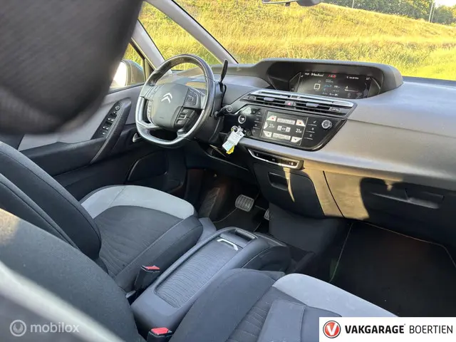 Citroën C4 Picasso 1.6 e-THP Exclusive 2015 Benzine 13