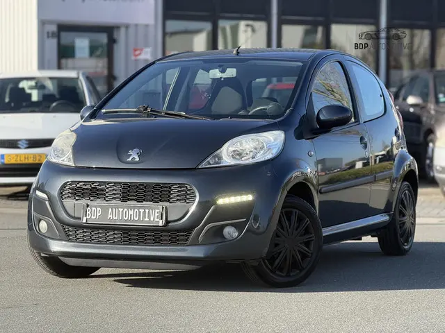 Peugeot 107 1.0 Active 2013 Benzine