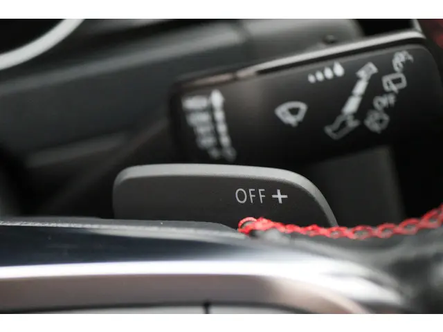 Volkswagen Golf 2.0 TSI GTI Performance 2014 Benzine 39