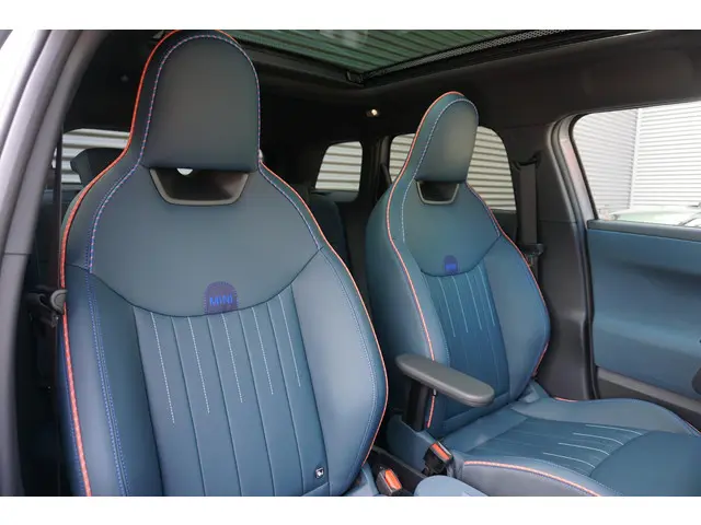 MINI Aceman SE 2025 Elektrisch 11