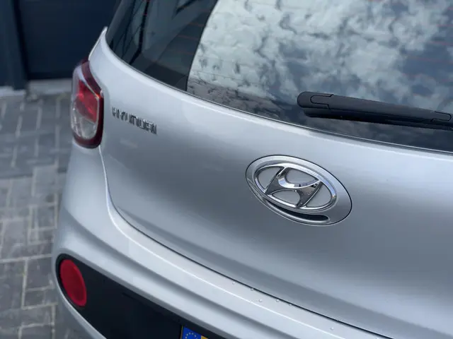 Hyundai i10 1.0i i-Motion 2018 Benzine 6