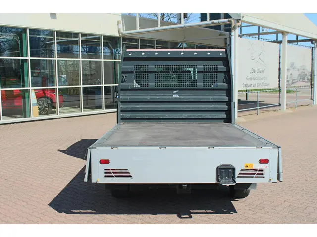 Ford Transit 350 2.0 TDCI L3H1 DC Trend 2019 Diesel 10