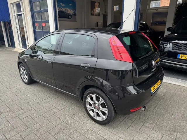 Fiat Punto Evo 0.9 TwinAir Lounge 2016 Benzine 4