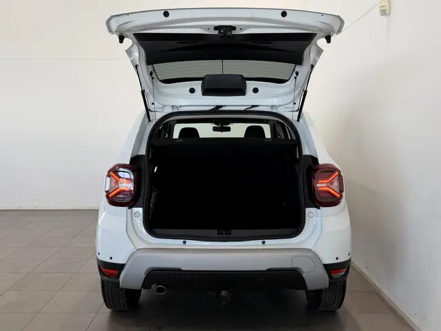 Dacia Duster 1.3 TCe 150 EDC Prestige 2022 Benzine 32