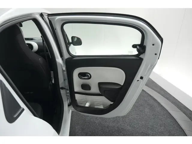 Renault Twingo 1.0 SCe Intens 2017 Benzine 49
