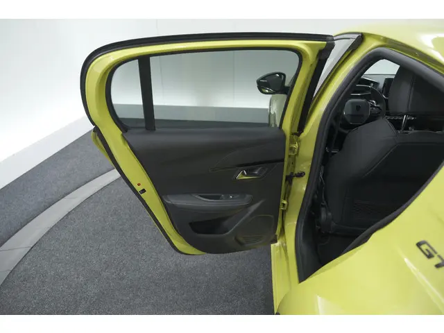 Peugeot 208 Hybrid 136 e-DCS6 GT 2024 Hybride Benzine 65