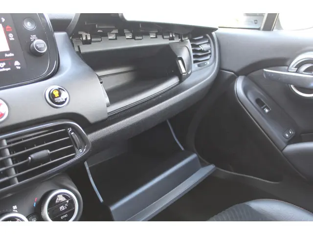 Fiat 500X Cross 1.4 Turbo MultiAir Cross 2018 Benzine 25