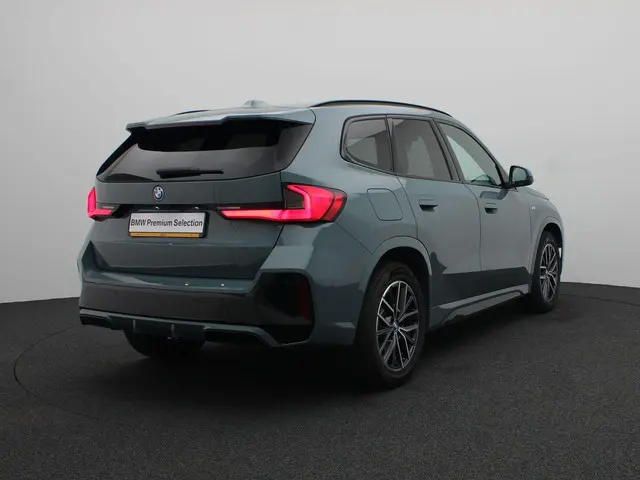BMW X1 xDrive25e 2024 Hybride Benzine 2
