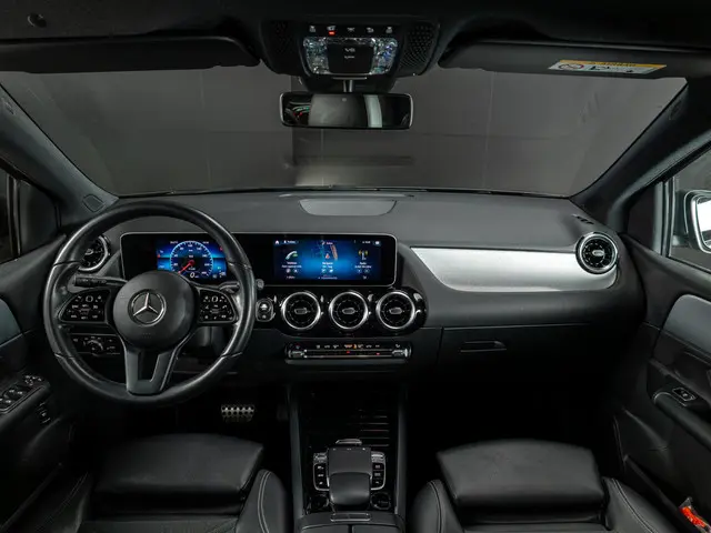 Mercedes-Benz B-Klasse 180 Advantage 2020 Benzine 9