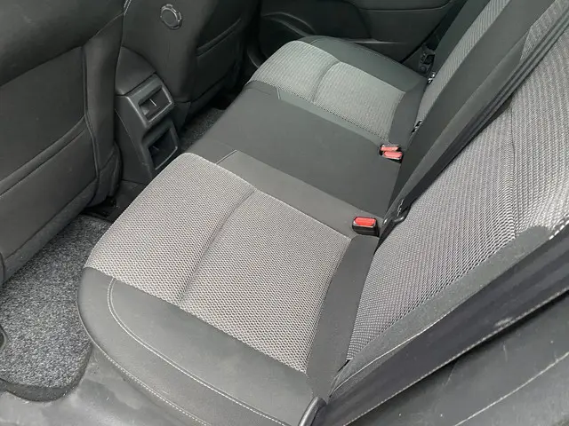 Citroën C4 1.6 VTi Collection 2014 Benzine 27