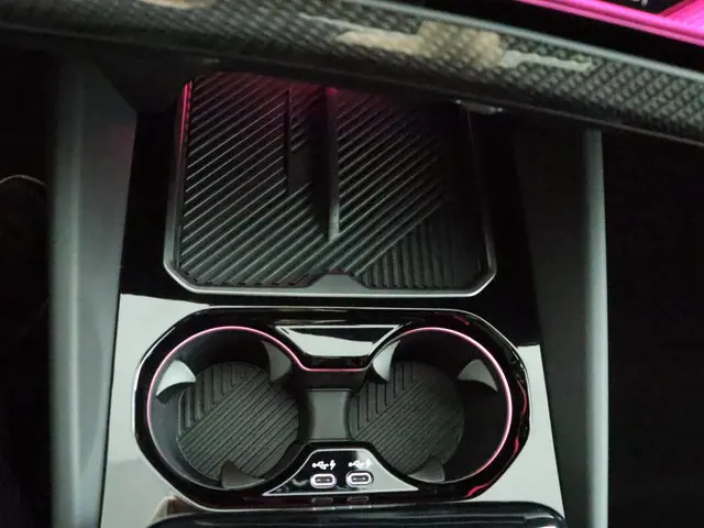 BMW M5 5-serie 2025 Hybride Benzine 85