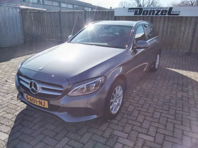 Mercedes-Benz C-Klasse 180 station 2016 Benzine 5