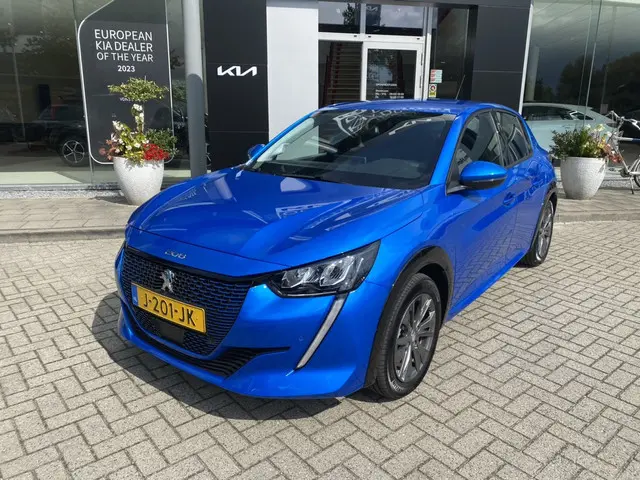 Peugeot e-208 2